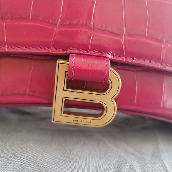 🎉LIKE NEW BALENCIAGA HOURGLASS SMALL HANDBAG CROCODILE EMBOSSED IN DARK RED - Picture 13 of 16